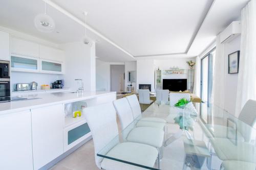 Villa Centeanes - Luxury villa