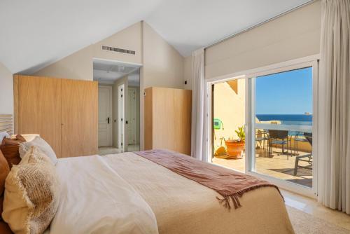Beachfront penthouse Marbella, Rio Real Playa