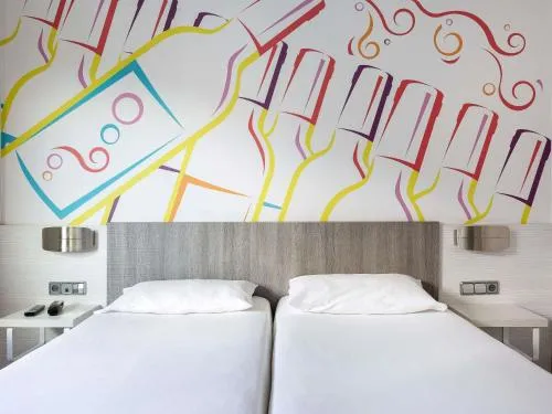 Ibis Styles Madrid Prado photo 12