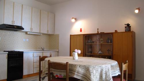 Gallery image of Apartments Dr. Vlasic in Podstrana