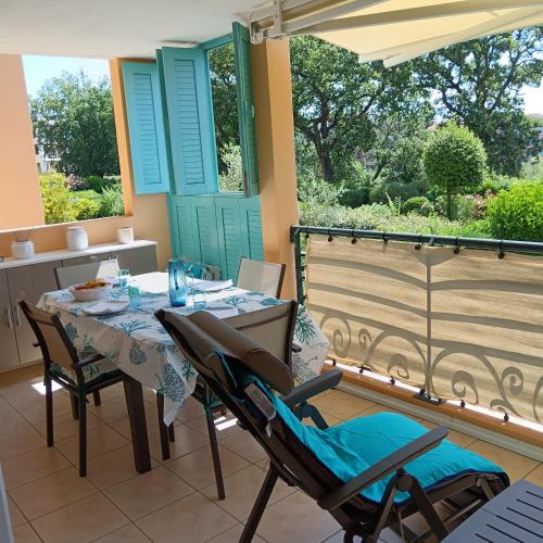 Bel appartement résidence lac Aurélien