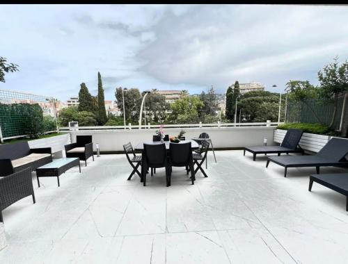 Appartement centre ville , trés belle terrasse