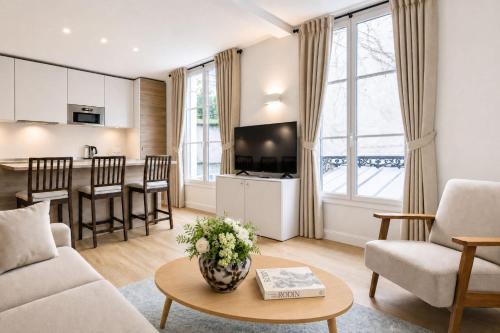 Stunning Montparnasse flat with AC