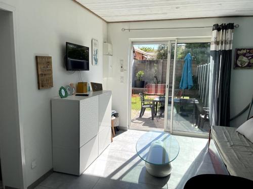 Maison une chambre avec jardin