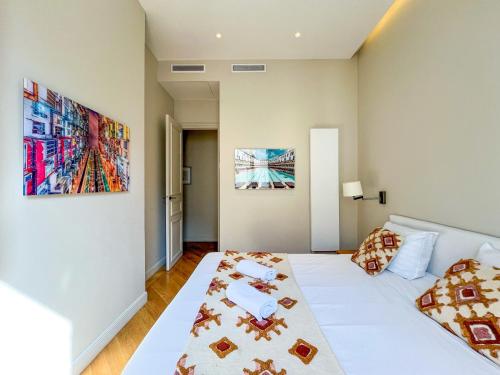 UrbanFlat 141 - Grand Appartement Champs-Elysees Ponthieu
