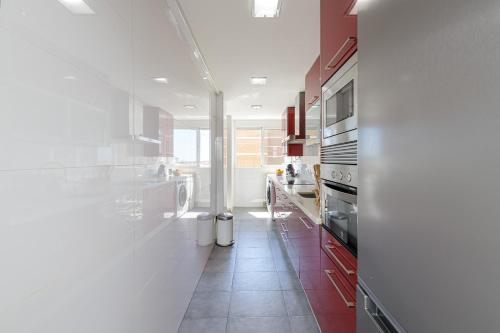 WintowinRentals Spacious apartment in Huelin with privileged views, parking included and close to the beach