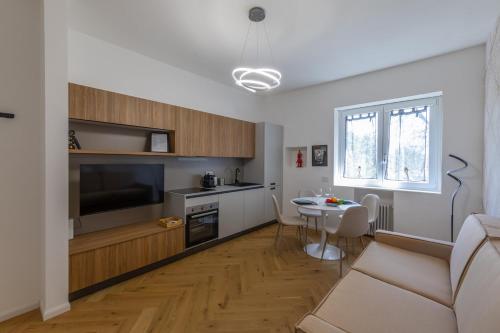 City Stay Arco della Pace, Luxury 1Bedroom with WiFi