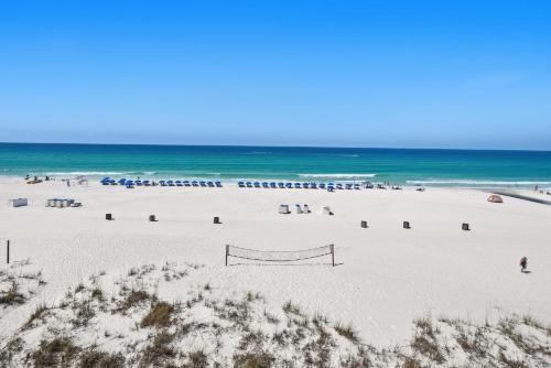 Ocean Towers Beach Club photo 27