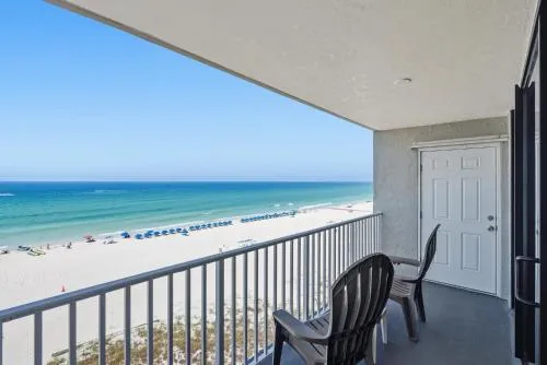 Ocean Towers Beach Club photo 19