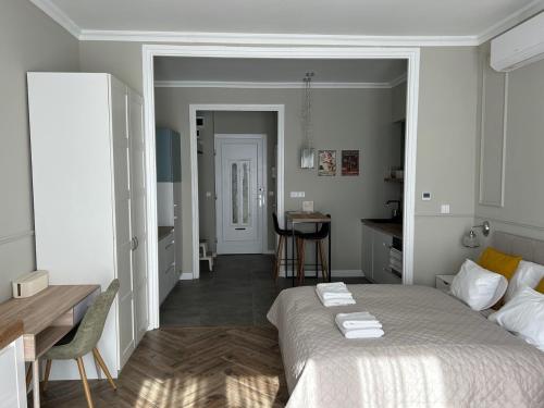 Puskas Ferenc Luxory Apartment 42m2