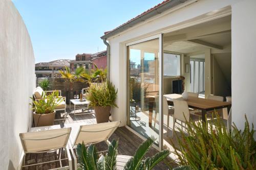 3 bedrooms - jacuzzi - Cannes center