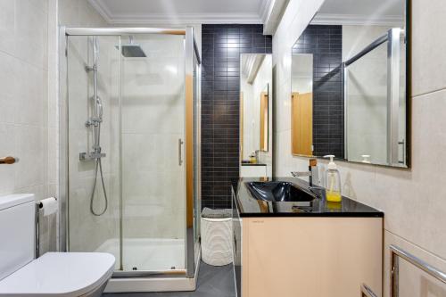 2BR Beach Apartment Costa da Caparica