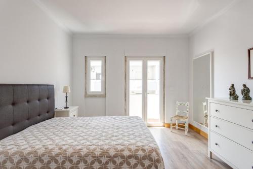 2BR Beach Apartment Costa da Caparica