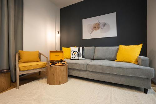 Bright apartment in the center with a balcony