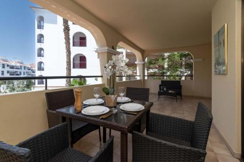 Castle Harbour 41A - One Bed