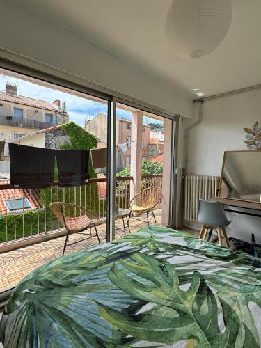 Charmant T2 avec terrasse et belle vue au coeur de Sète
