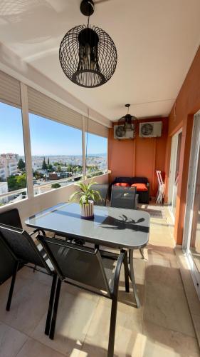 Sunny Algarve Retreat - Pool & 10 min to beach