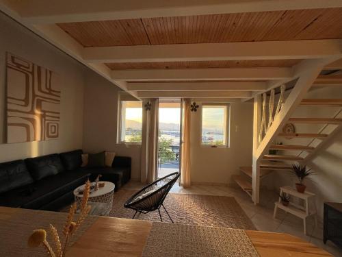Zefi's Loft - Sea View in Piraeus