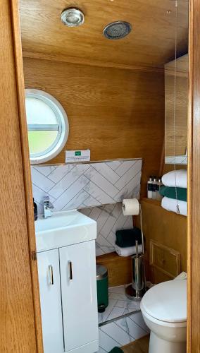 Edinburgh - Houseboats photo 76