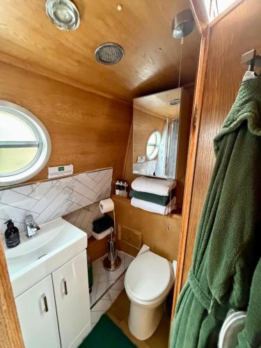 Edinburgh - Houseboats photo 65