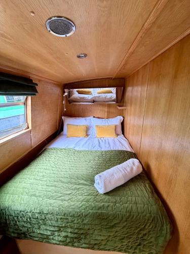 Edinburgh - Houseboats photo 53