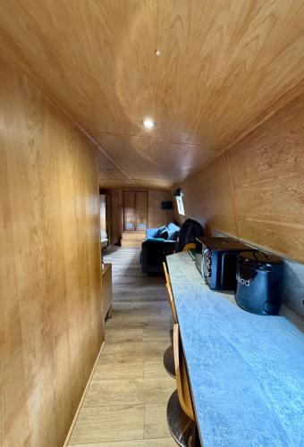Edinburgh - Houseboats photo 48
