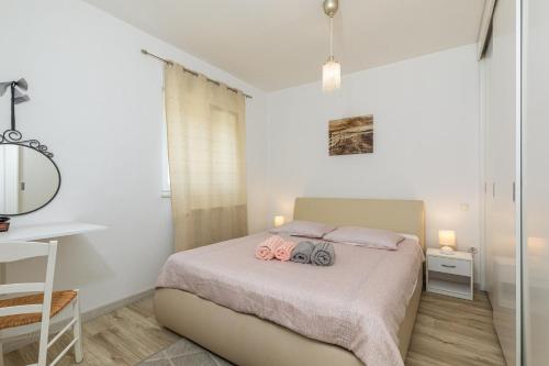 Apartments Curicta 1