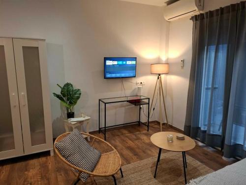 Quiet apartment close to the center and metro stop