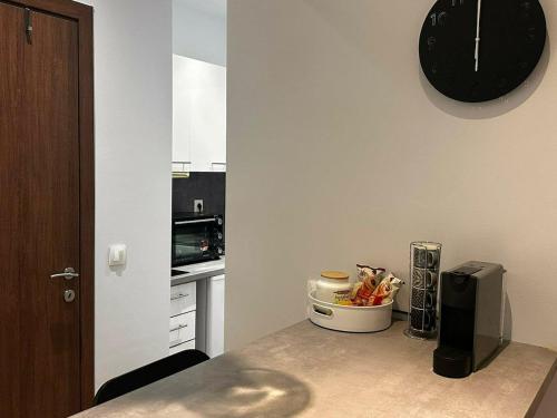 Quiet apartment close to the center and metro stop