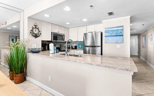 SunDestin Resort Unit 1004 photo 5