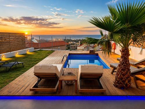 Sea View Sunrise Luxury Apartment