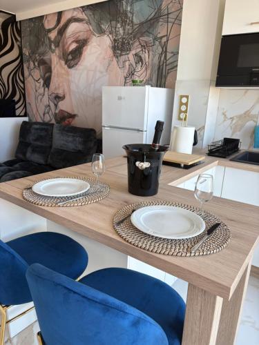 Village naturiste - Heliopolis AB 30m2 - vue mer avec grande terrasse - Parking