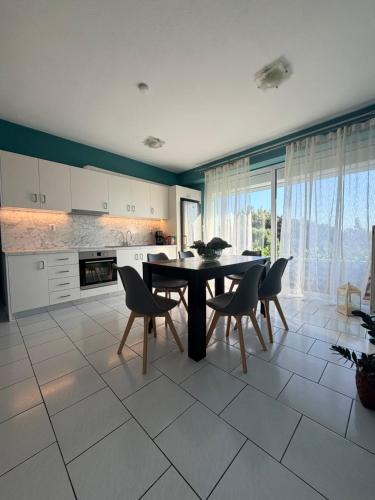 Sunset View House