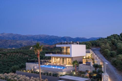 Sky Sea View Villas Heated Pool