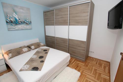 Apartment Marina