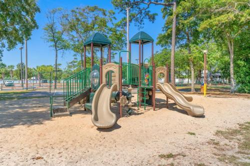 The Salty Turtle-Myrtle Beach Resort-Ocean View-2BD 2BTH photo 98
