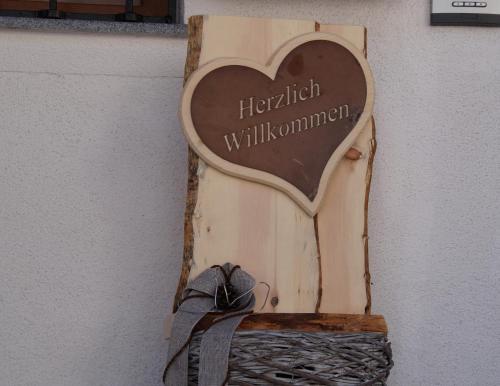 Φωτογραφία από το άλμπουμ του Blick zum Wasserfall σε Sankt Leonhard im Pitztal