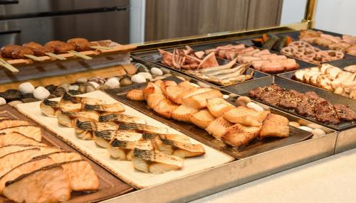 Jídlo v hotelu nebo okolí