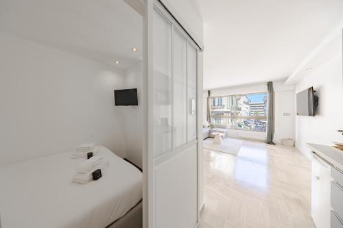 Gray d'Albion - One bedroom apartment - 2A4