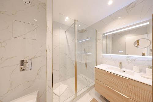 Gray d'Albion - One bedroom apartment - 2A4