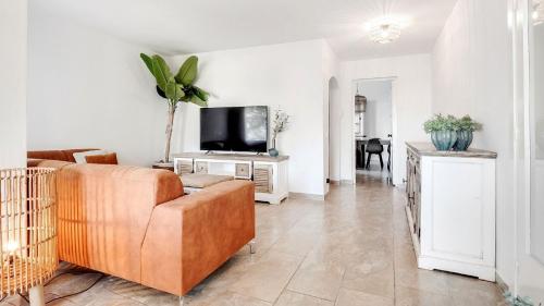 Costacabana - Villa Tropicana