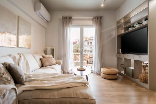 Glamorous 4th FL Apt in Kolonaki 6 min to Syntagma