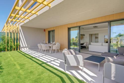 Luxury Townhouse Sport Club, Spa & Pool 3BR