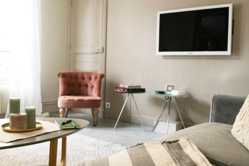 BnBNova - 1BR - Eiffel Tower & Les Invalides