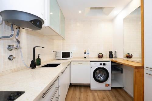 Charming Quiet Apartment in Bairro Alto