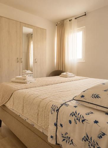 Modern Island Stay near Beach in Hvar