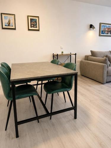 Modern Island Stay near Beach in Hvar