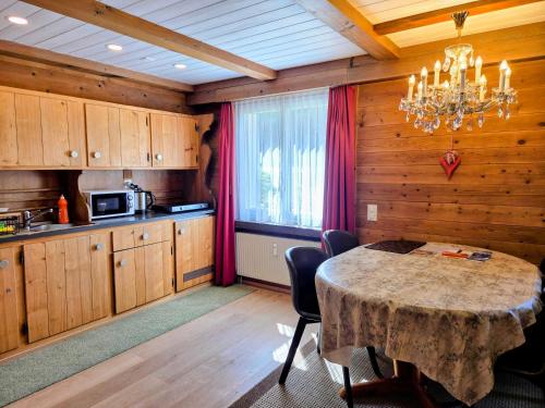 MOM - Alpine Boutique Apartments, Romantica, near Grindelwald Terminal