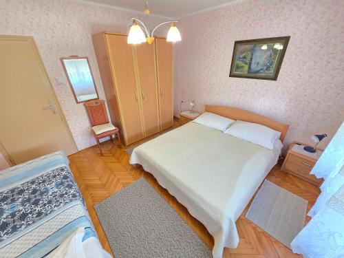 MARIJA Apartment 100m from the pebble beach