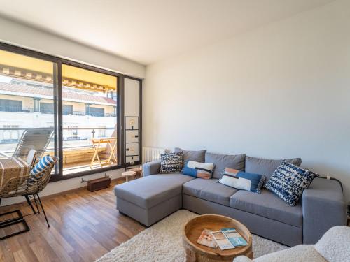Grand Studio Rénové, Balcon, Centre-Ville Arcachon, à 50m de la Plage, Tout Équipé